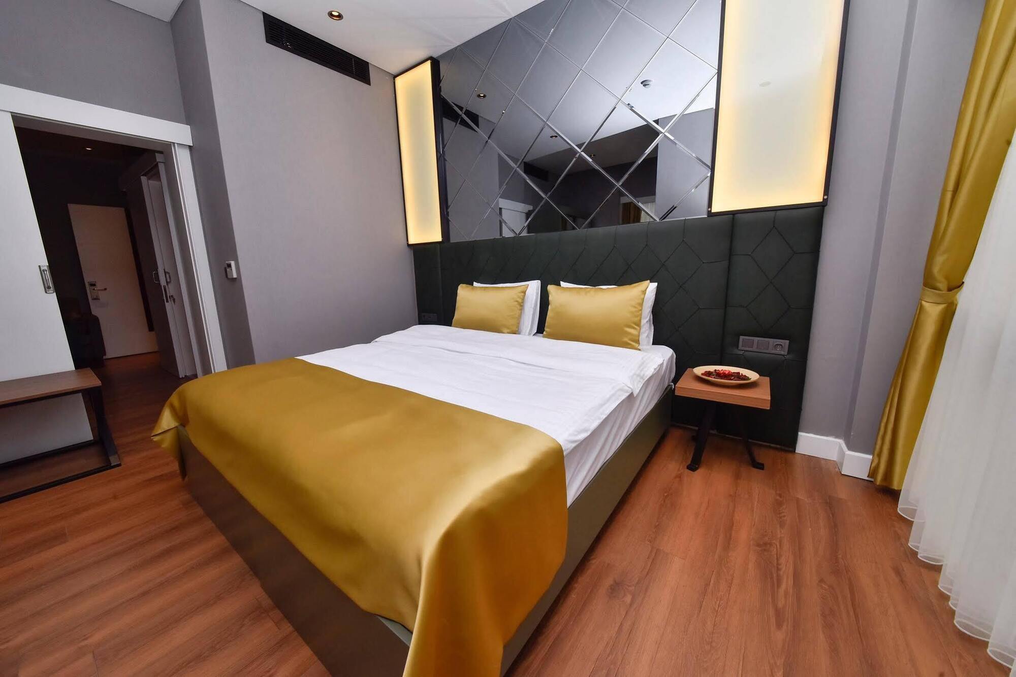 Atacity Hotel Istanbul Exterior photo